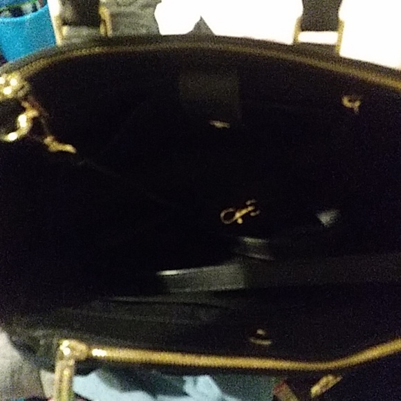 Purse - Picture 3 of 3